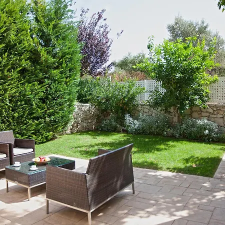 Salvia Villa *